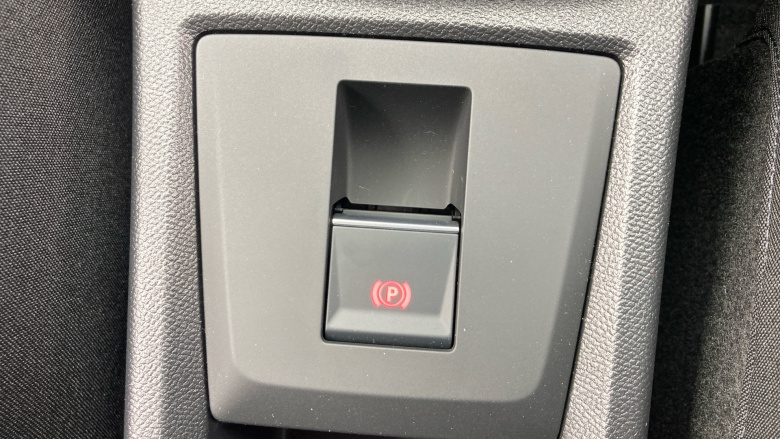 Citroen C3 83kW Plus 44kWh 5dr Auto Electric Hatchback